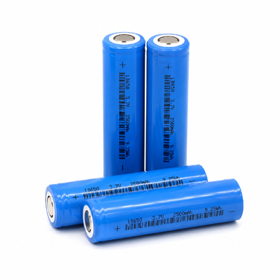 jakość Zapewnienie fabryczne Yunfan 18650 2500mAh 3.7V Litowe ogniwo cylindryczne 1C Ładowanie 1.5C Rozładowanie 500 cykli fabryka